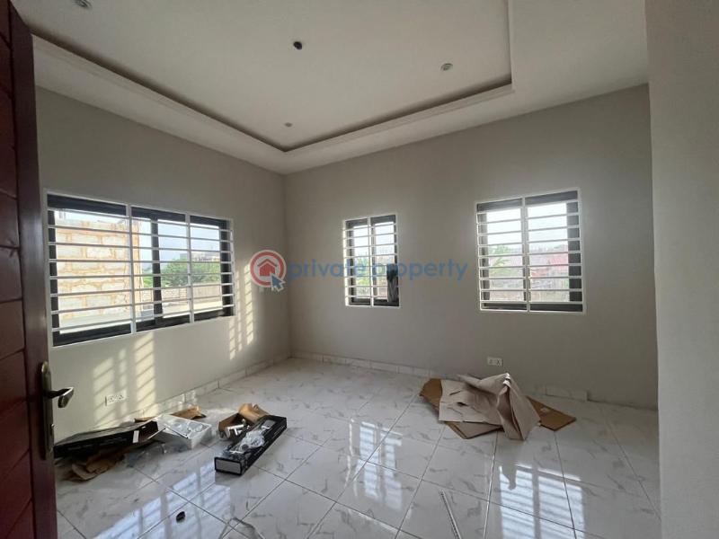 3 bedroom Detached Bungalow For Sale Oyarifa La Nkwantanang Madina Municipal Accra - 8