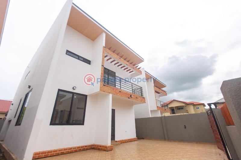 3 bedroom House For Sale Oyarifa Adenta Municipal Accra - 0