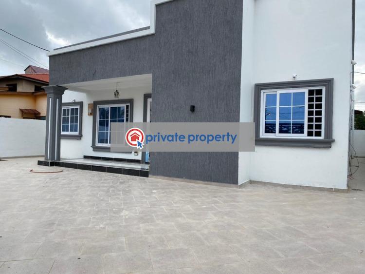 3 bedroom House For Sale community 16 Spintex Accra (PID 8PABCL