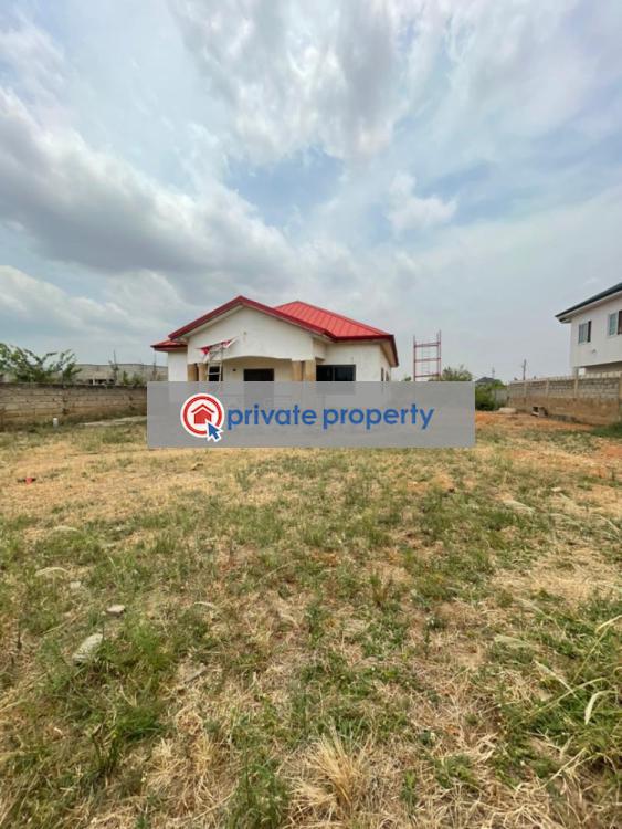 3 bedroom Detached Bungalow For Sale &nbsp;oyarifa La Nkwantanang Madina Municipal Accra - 0
