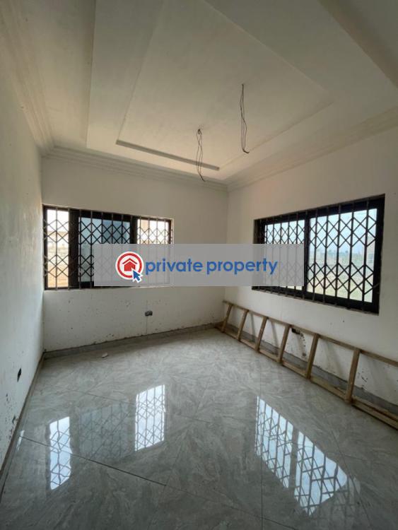 3 bedroom Detached Bungalow For Sale &nbsp;oyarifa La Nkwantanang Madina Municipal Accra - 3