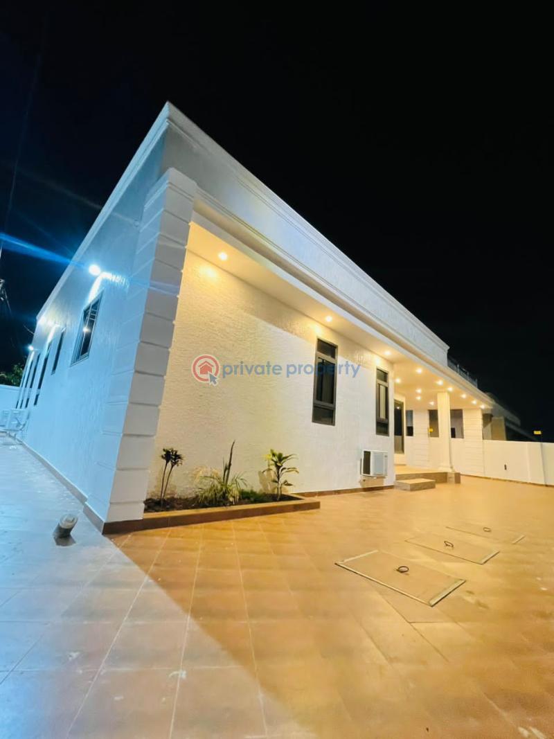 3 bedroom House For Sale Pam Bridge Community 24 Tema Accra - 1