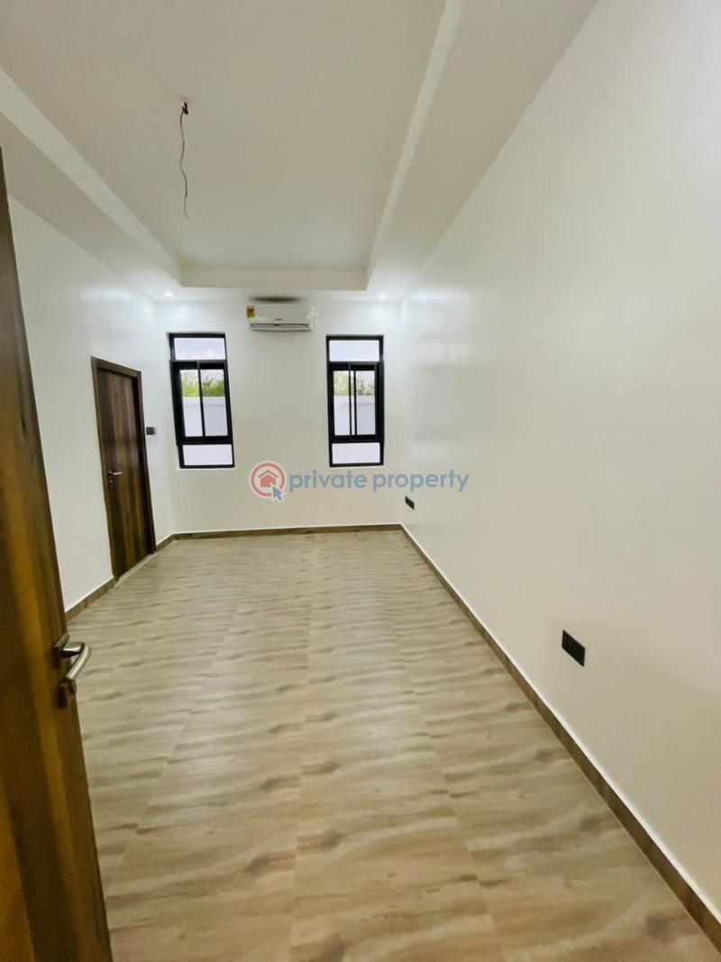 3 bedroom House For Sale Pam Bridge Community 24 Tema Accra - 3