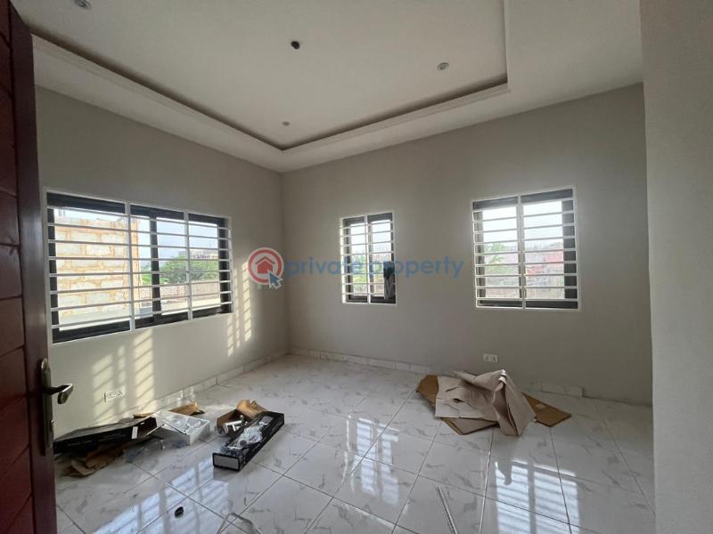 3 bedroom Detached Bungalow For Sale Oyarifa La Nkwantanang Madina Municipal Accra - 9