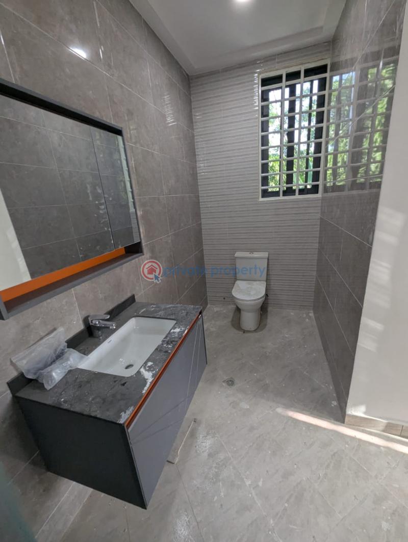 3 bedroom House For Sale Close To The Achimota Mall Accra - 23