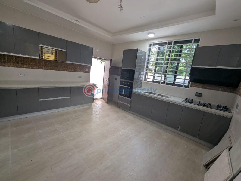 3 bedroom House For Sale Close To The Achimota Mall Accra - 24