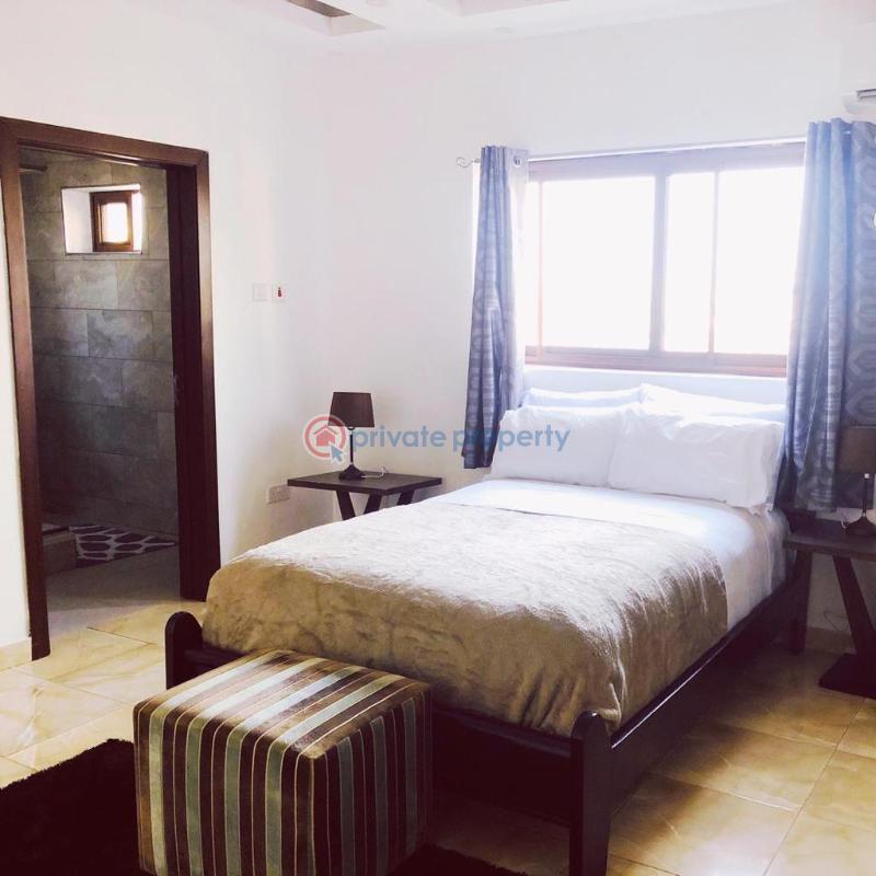 3 bedroom Apartment For Rent The Browns Realtor ,osu Republic Bar Area Osu Accra - 12