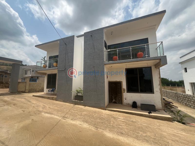 3 bedroom Townhouse For Sale Ayi Mensah Oyarifa La Nkwantanang Madina Municipal Accra - 4