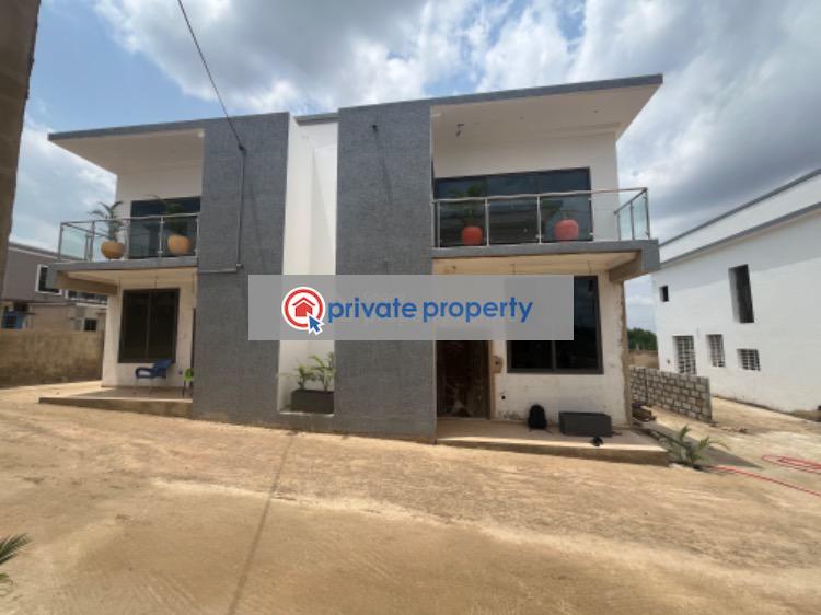 3 bedroom Terraced Duplex For Sale &nbsp;ayi Mensah Oyarifa La Nkwantanang Madina Municipal Accra - 4