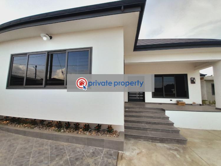 3 bedroom Detached Bungalow For Sale &nbsp;estate Road Kwabenya Ga East Municipal Accra - 3