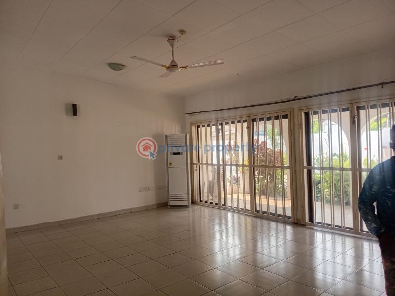 3 bedroom House For Rent Abelemkpe Accra - 1