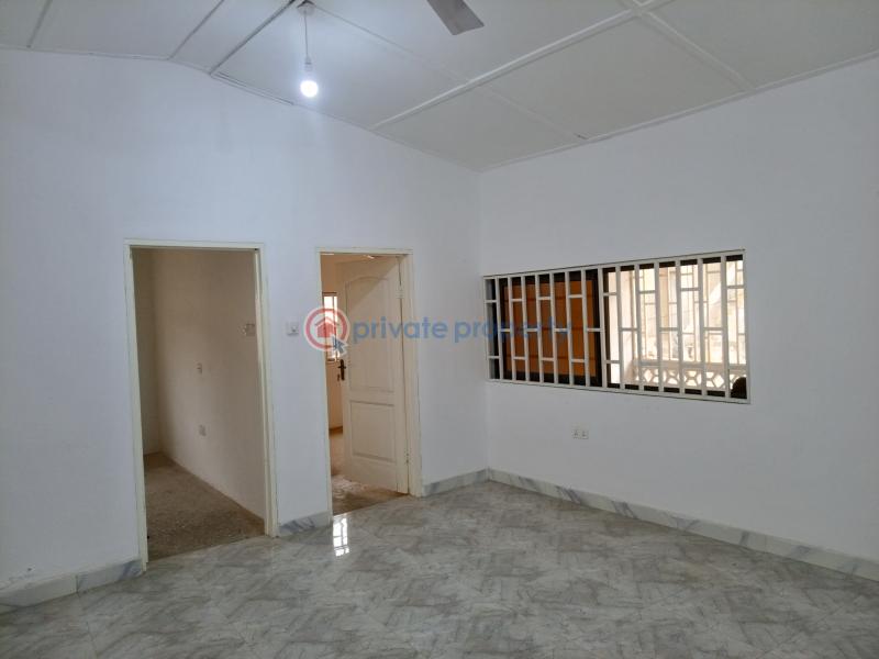 3 bedroom Apartment For Rent Kit Kat Area Dansoman Accra - 9
