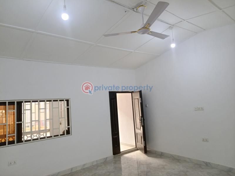 3 bedroom Apartment For Rent Kit Kat Area Dansoman Accra - 10