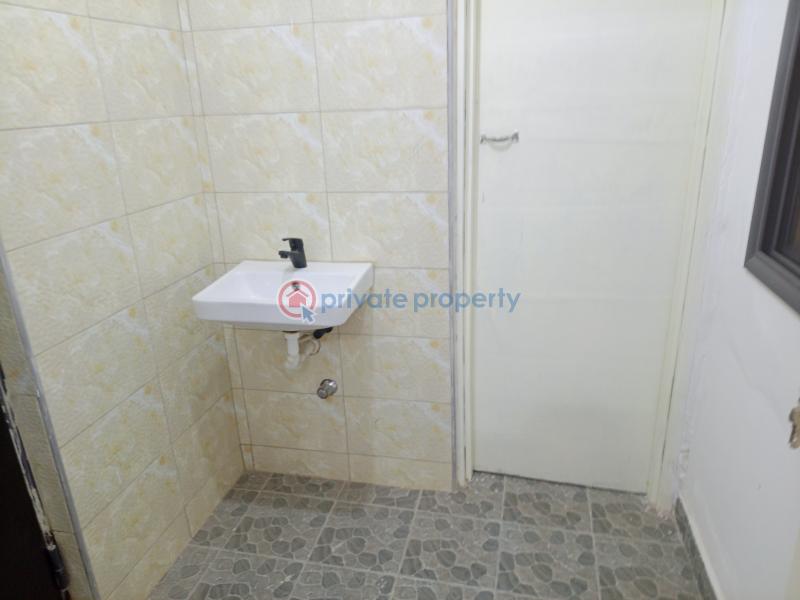 3 bedroom Apartment For Rent Kit Kat Area Dansoman Accra - 11