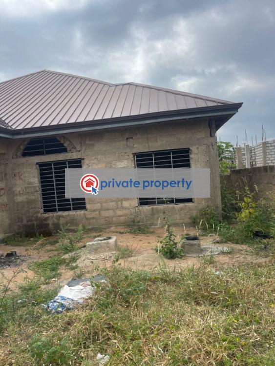 3 bedroom Detached Bungalow For Sale &nbsp;kasoa Millennium City Accra Metropolitan  - 4
