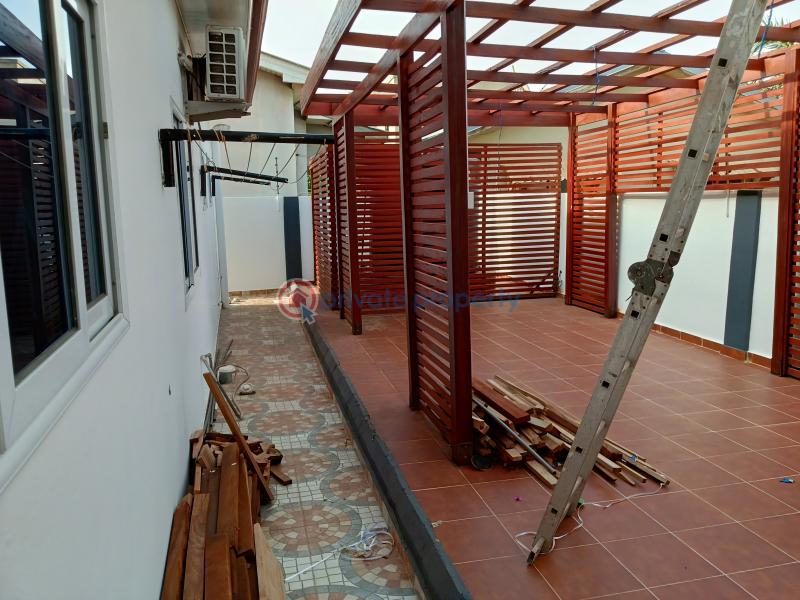 3 bedroom House For Sale Collins Duada Comm 18 Spintex Accra - 11
