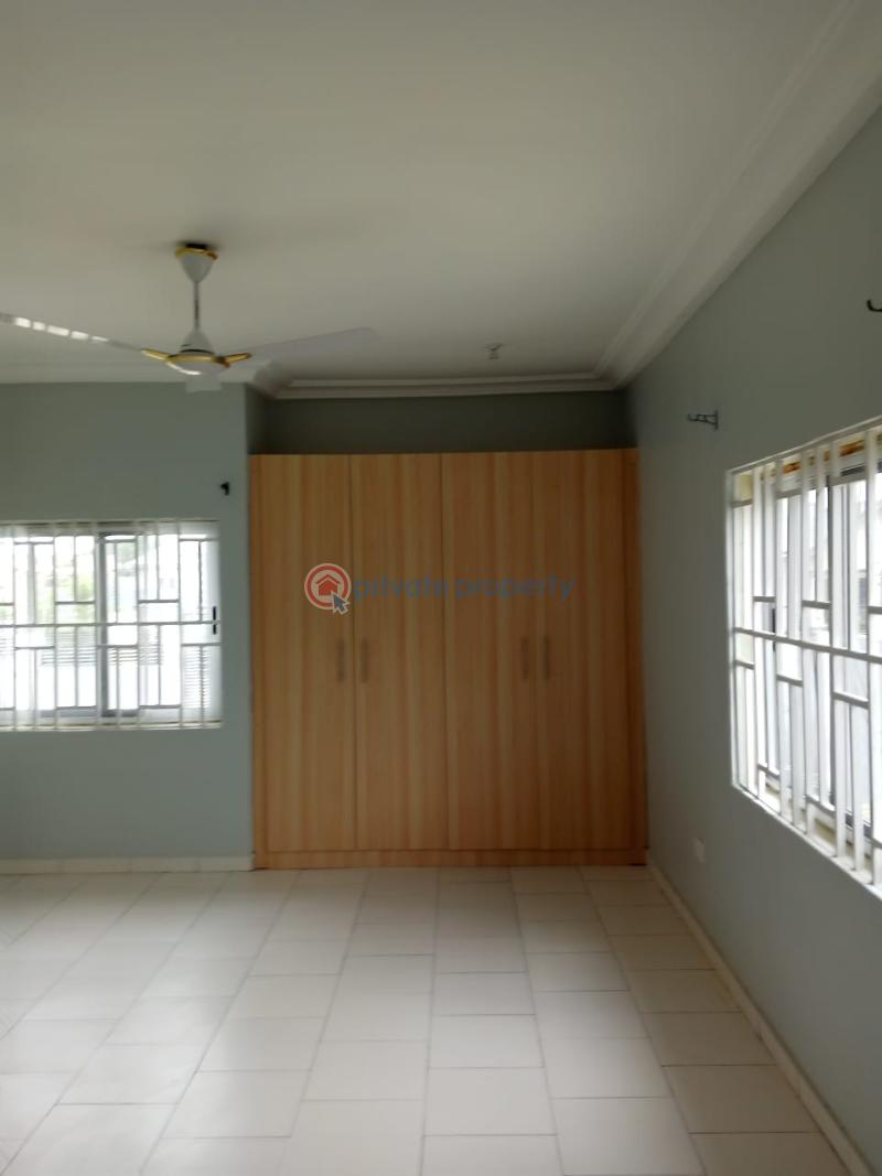 3 bedroom Detached Bungalow For Sale Dr Jesus Kasoa Awutu-Senya East Central Region - 6