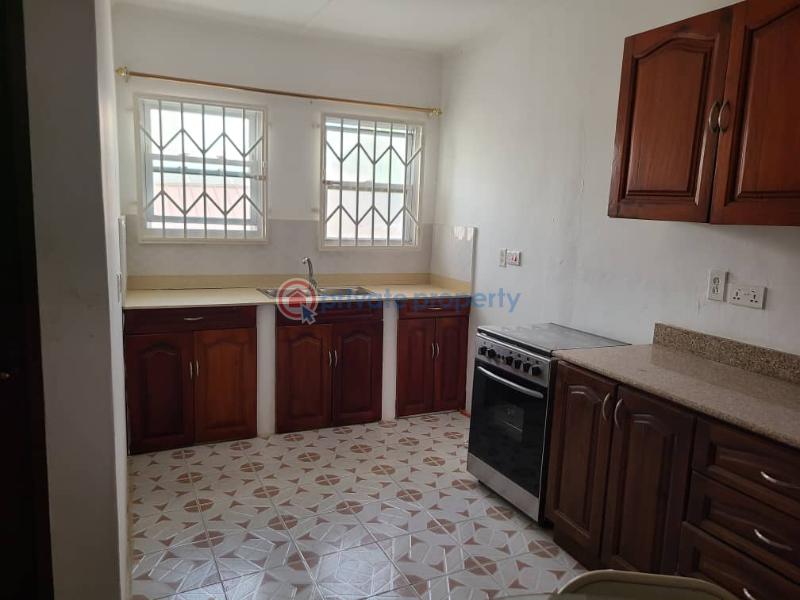 10 bedroom Hotel / Guest House For Sale Kwashieman Accra - 6