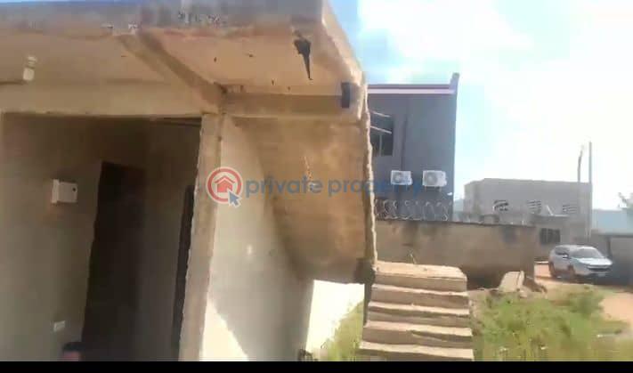 3 bedroom Apartment For Sale Kutunse, Satellite Dvla Amasaman Ga West Municipal Accra - 1