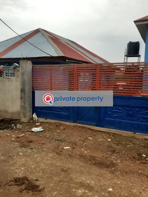 3 bedroom Detached Bungalow For Sale &nbsp;kasoa Opeikuma Accra Metropolitan  - 3