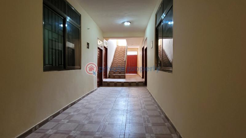 10 bedroom Block of Flats For Sale Bortianor (old Barrier/near Bojo Beach) Weija Ga South Municipal Accra - 8