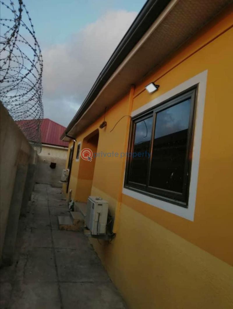3 bedroom House For Sale Kasoa Awutu-Senya East Central Region - 2