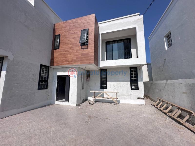 4 bedroom House For Sale Coastal Baatsonaa Spintex Accra - 2