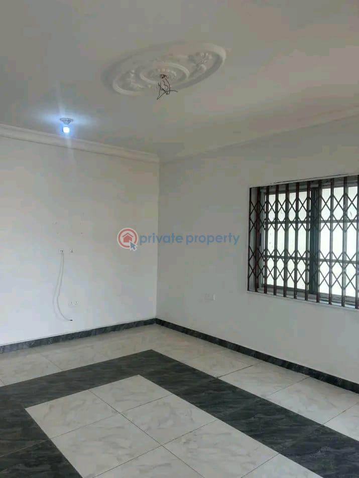 3 bedroom Apartment For Rent Celebrity Hill Lashibi Accra - 4