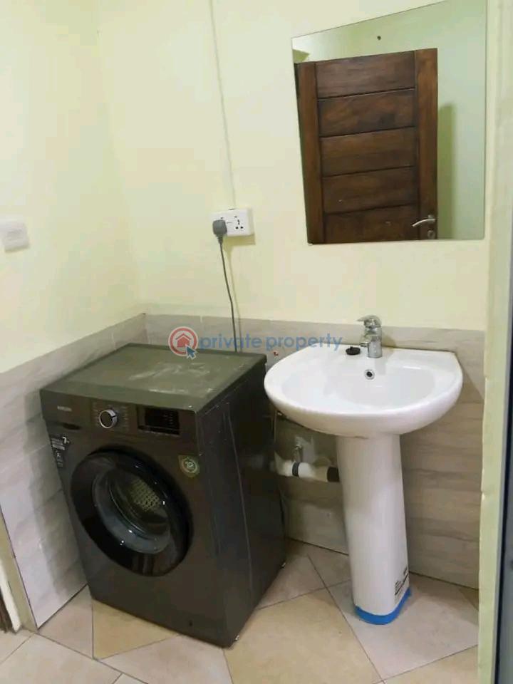 3 bedroom Apartment For Rent Tesano Accra - 7