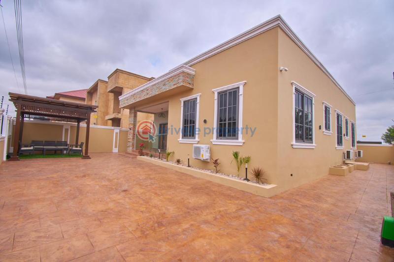3 bedroom Detached Bungalow For Sale Mount Camel comm 25 Tema Accra - 9