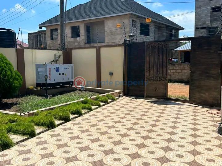 3 bedroom House For Rent Tse Addo Accra - 6