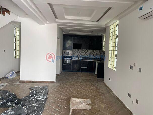 3 bedroom House For Sale Adjiringanor East Legon Accra - 3
