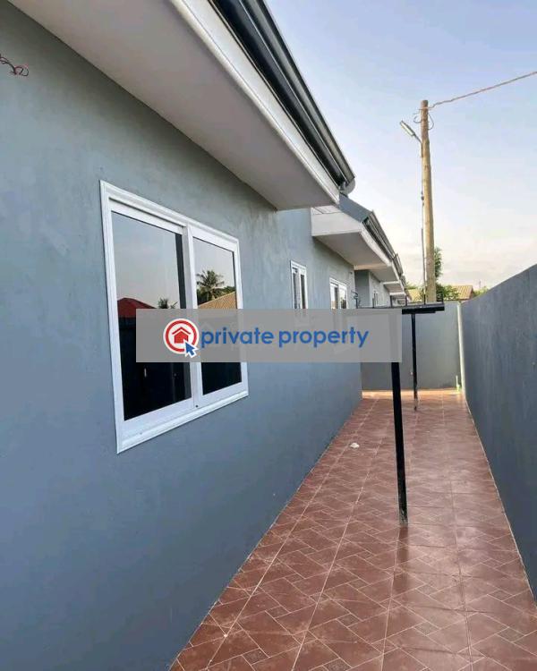 3 bedroom Detached Bungalow For Sale &nbsp;ashaley Botwe Adenta Municipal Accra - 8