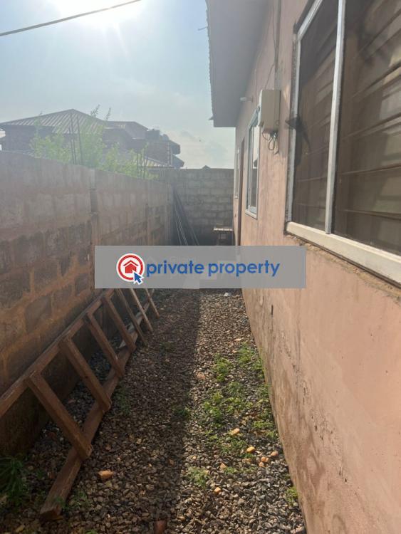 3 bedroom House For Sale &nbsp;dawhenya, Tema Dawhenya Tema Accra - 3