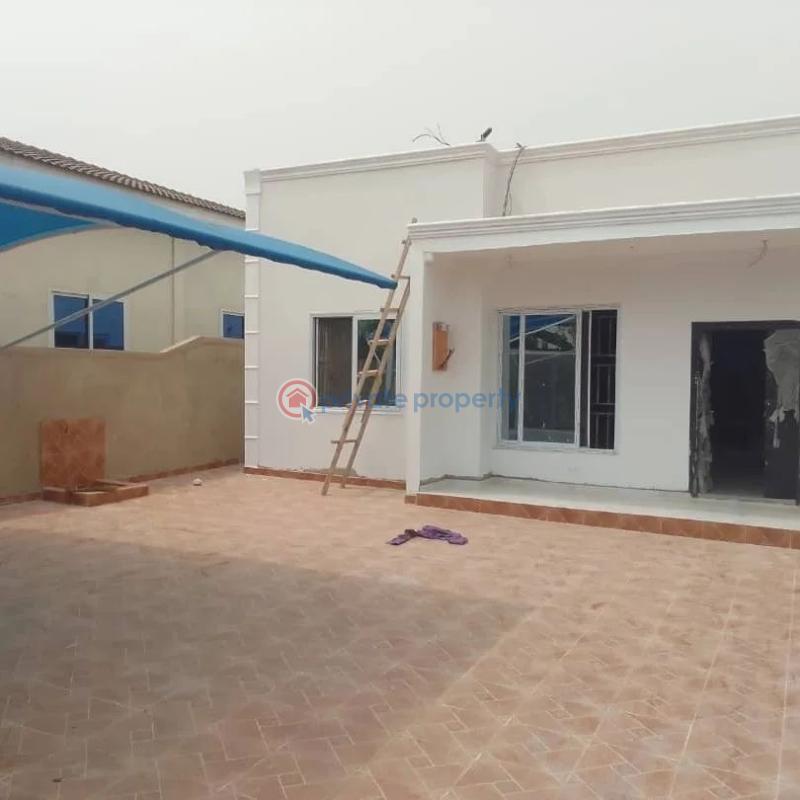 3 bedroom House For Sale Baatsonaa Total Baatsonaa Spintex Accra - 5