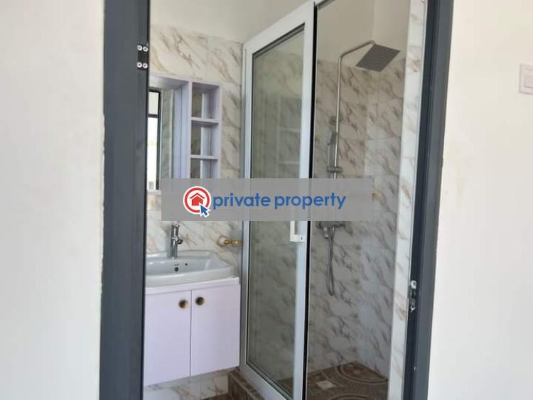 3 bedroom Detached Duplex For Sale &nbsp;oyarifa La Nkwantanang Madina Municipal Accra - 2