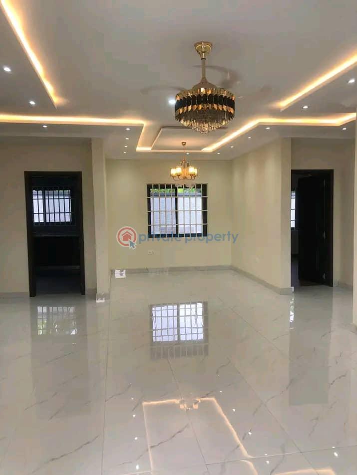 3 bedroom House For Sale Pokuase (Pokoasi) Ga West Municipal Accra - 3