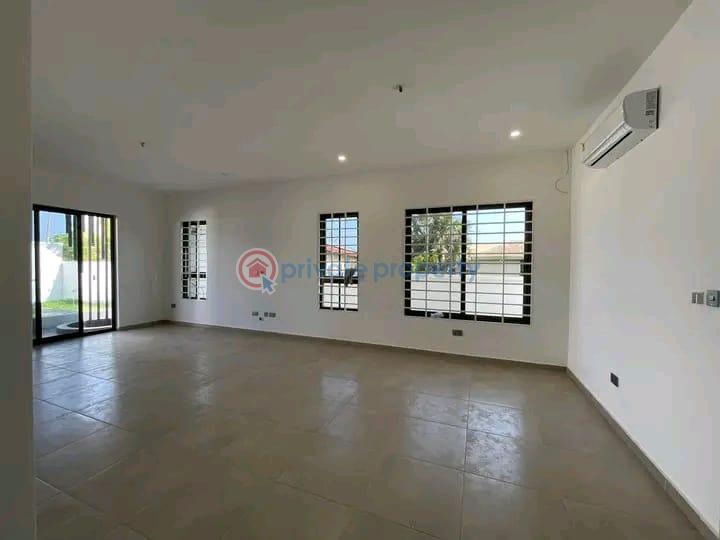 3 bedroom House For Sale Sakumono Spintex Accra - 5