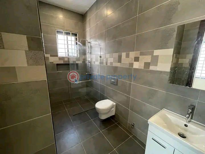 3 bedroom House For Sale Sakumono Spintex Accra - 2