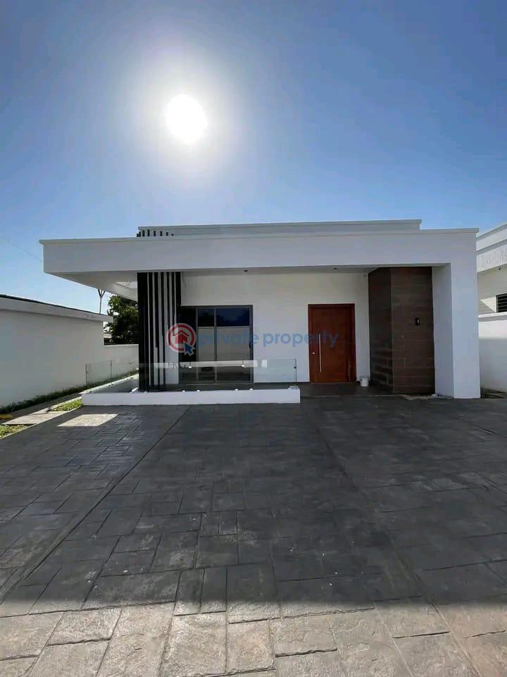 3 bedroom House For Sale Sakumono Spintex Accra - 6