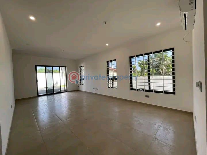 3 bedroom House For Sale Sakumono Spintex Accra - 3
