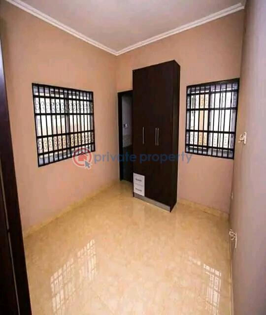 3 bedroom House For Sale Hfc Estate Comm 18 Spintex Accra - 6