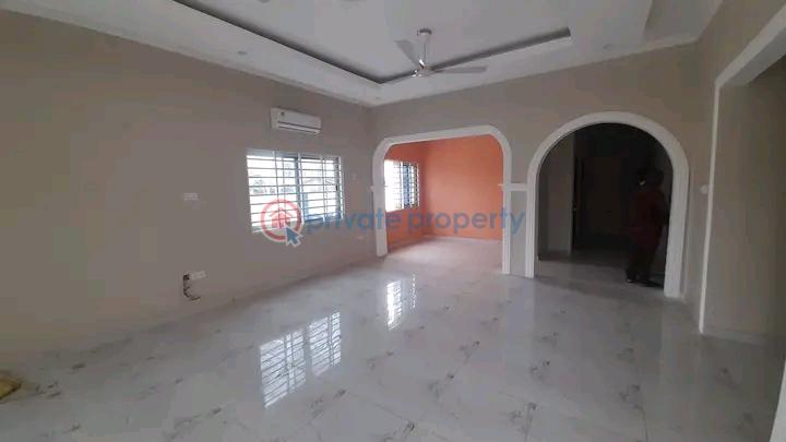 3 bedroom House For Sale Comm 18 Spintex Accra - 9
