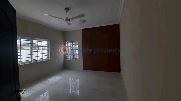3 bedroom House For Sale Comm 18 Spintex Accra - 5
