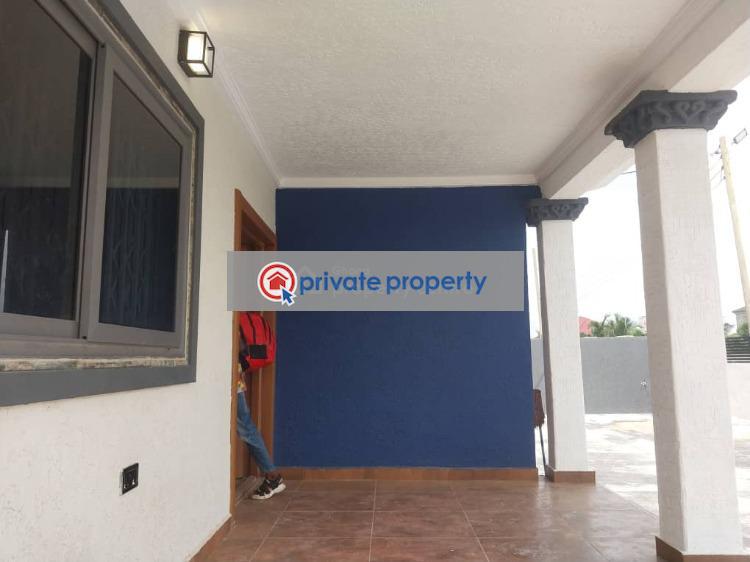 3 bedroom Detached Bungalow For Sale &nbsp;community 25 Tema Accra - 2
