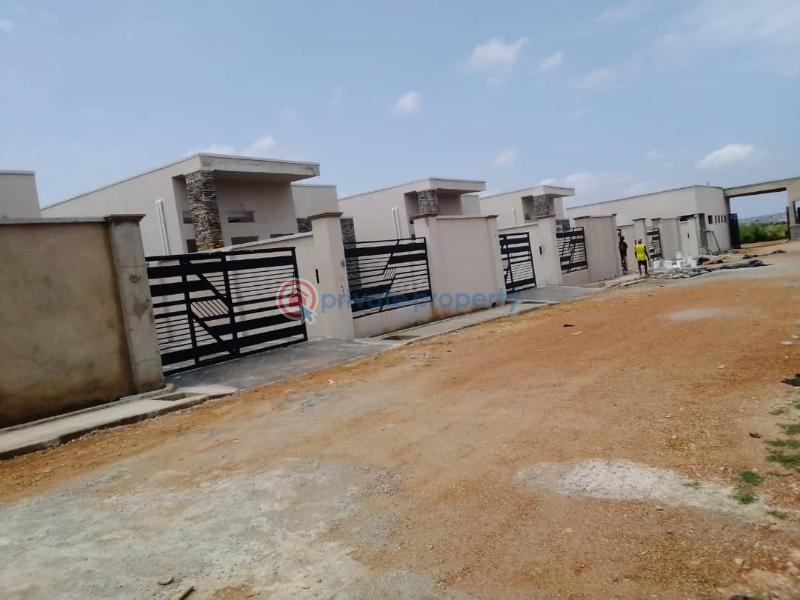 3 bedroom House For Sale Amrahia Adenta Municipal Accra - 3