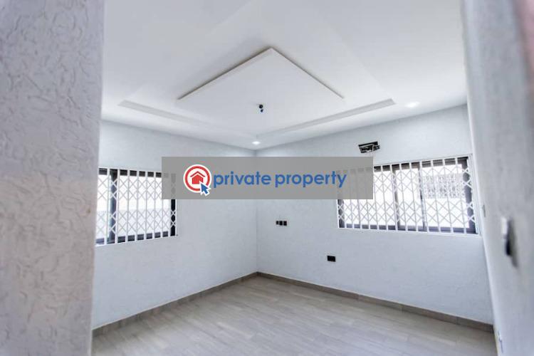 3 bedroom Detached Bungalow For Sale &nbsp;estate Community 25 Tema Accra - 4