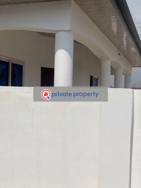 3 bedroom House For Rent &nbsp;sakumono Estate Spintex Accra - 4