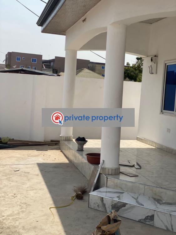 3 bedroom House For Rent &nbsp;sakumono Estate Spintex Accra - 5