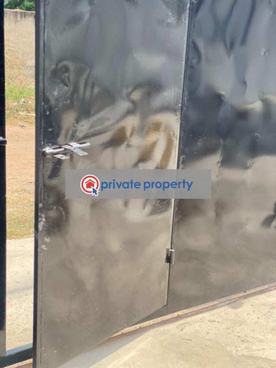 3 bedroom House For Rent &nbsp;sakumono Estate Spintex Accra - 2